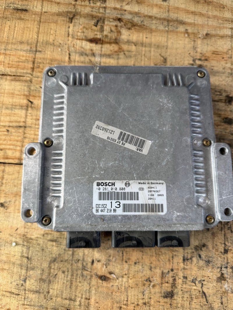 Calculador Bosch EDC15C2 Citroen C5