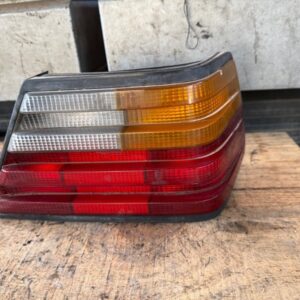 Piloto DCH Mercedes-Benz W124